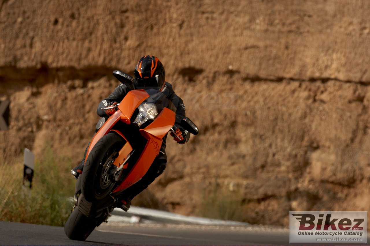 Big KTM 1190 rc8 picture and wallpaper from Bikez.com